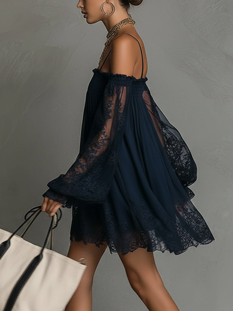 Gabriel Moreno - Noemi | Mini Vestido de Gasa Azul Marino con Escote Off-Shoulder, Encaje y Mangas Transparentes