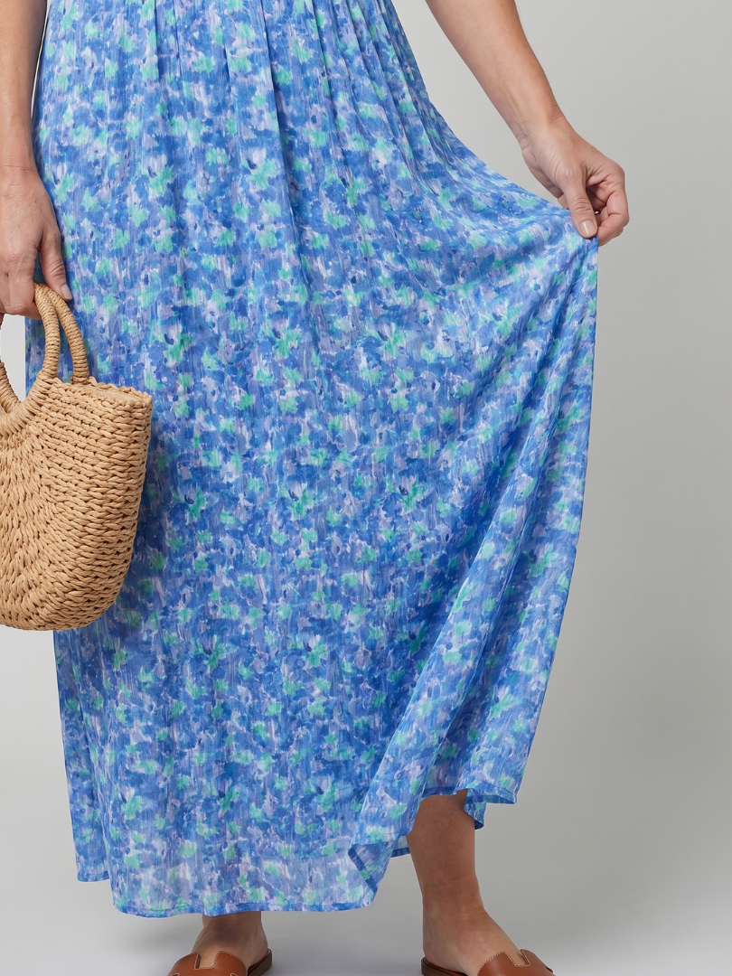 Juna | Vestido midi con estampado de florecitas y manga corta