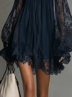 Gabriel Moreno - Noemi | Mini Vestido de Gasa Azul Marino con Escote Off-Shoulder, Encaje y Mangas Transparentes