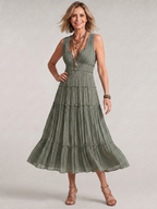 Somala | Vestido midi plisado sin mangas, con falda en capas y escote en V