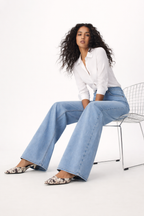 JEANS CAMPANA GABRIEL MORENO