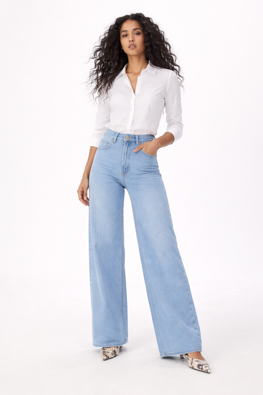 JEANS CAMPANA GABRIEL MORENO