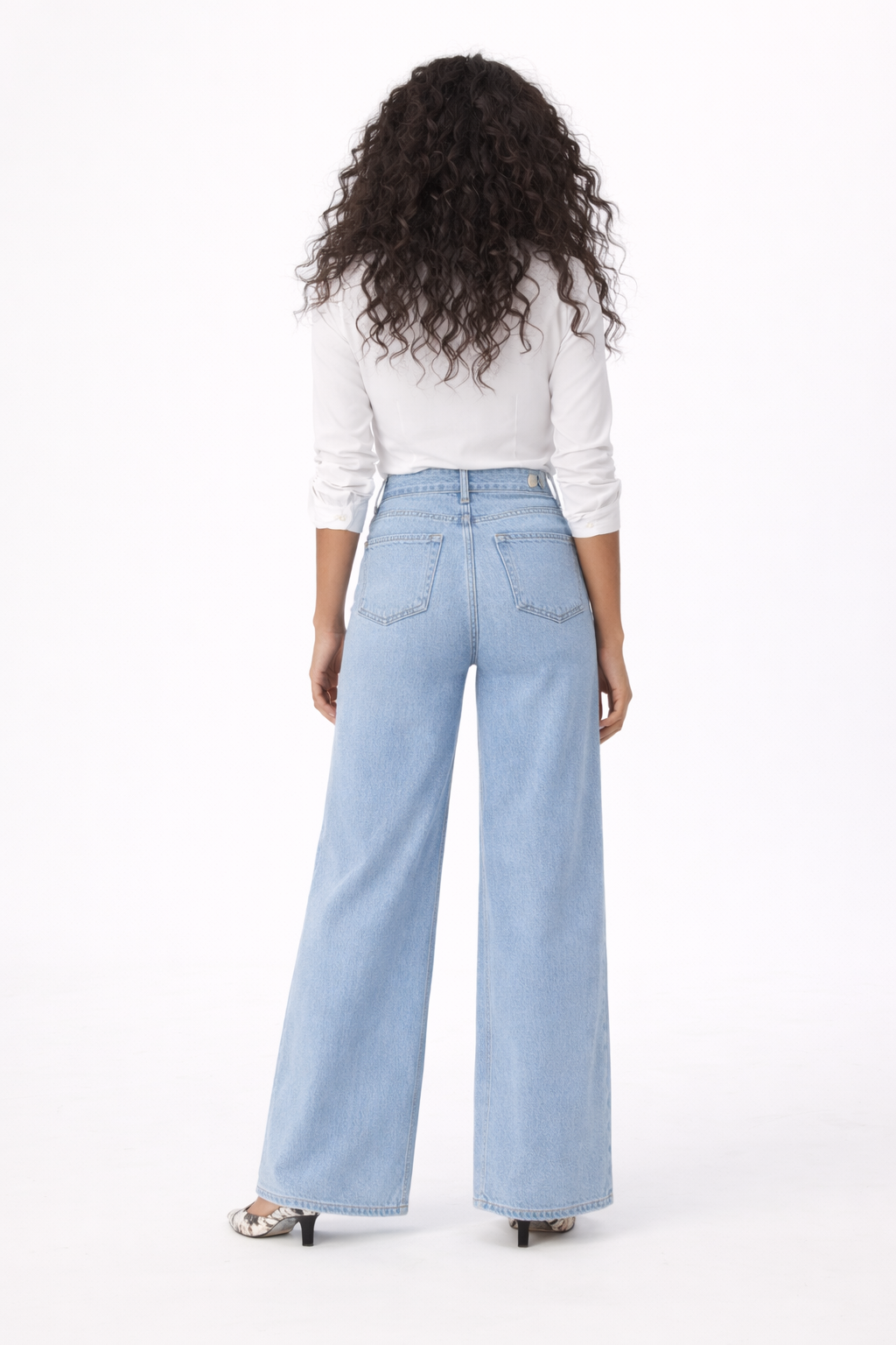 JEANS CAMPANA GABRIEL MORENO