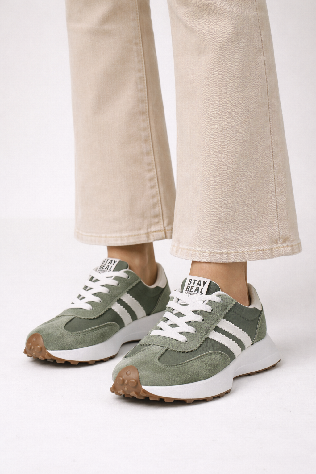 ZAPATILLAS INFORMALES ELEGANTES