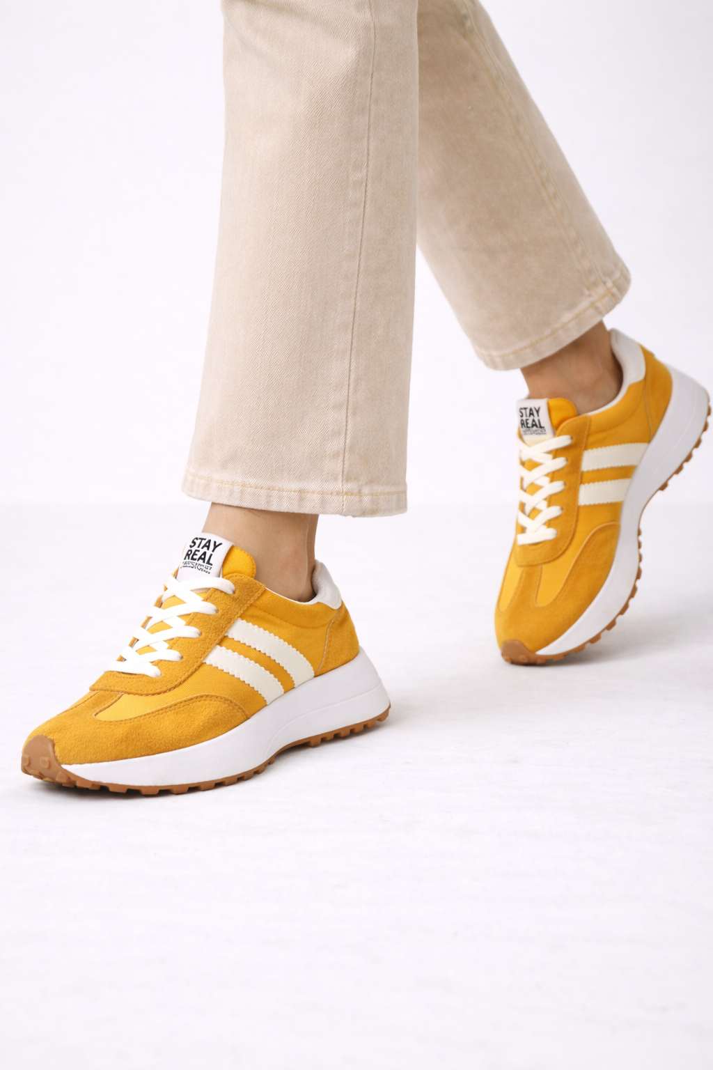 ZAPATILLAS INFORMALES ELEGANTES