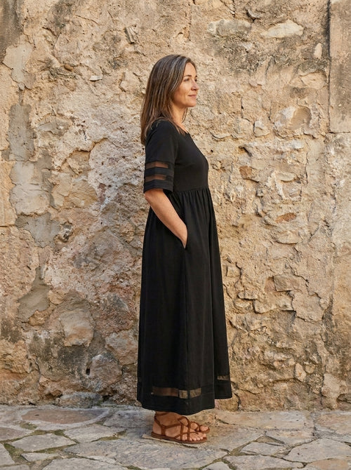 Cerelia | Vestido midi que realza la figura y alisa el vientre