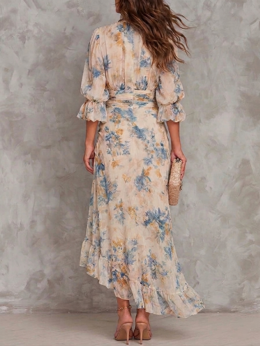 Gabriel Moreno - Vestido Maxi en Chifón Irregular con Estampado Floral y Cuello Alto Beige