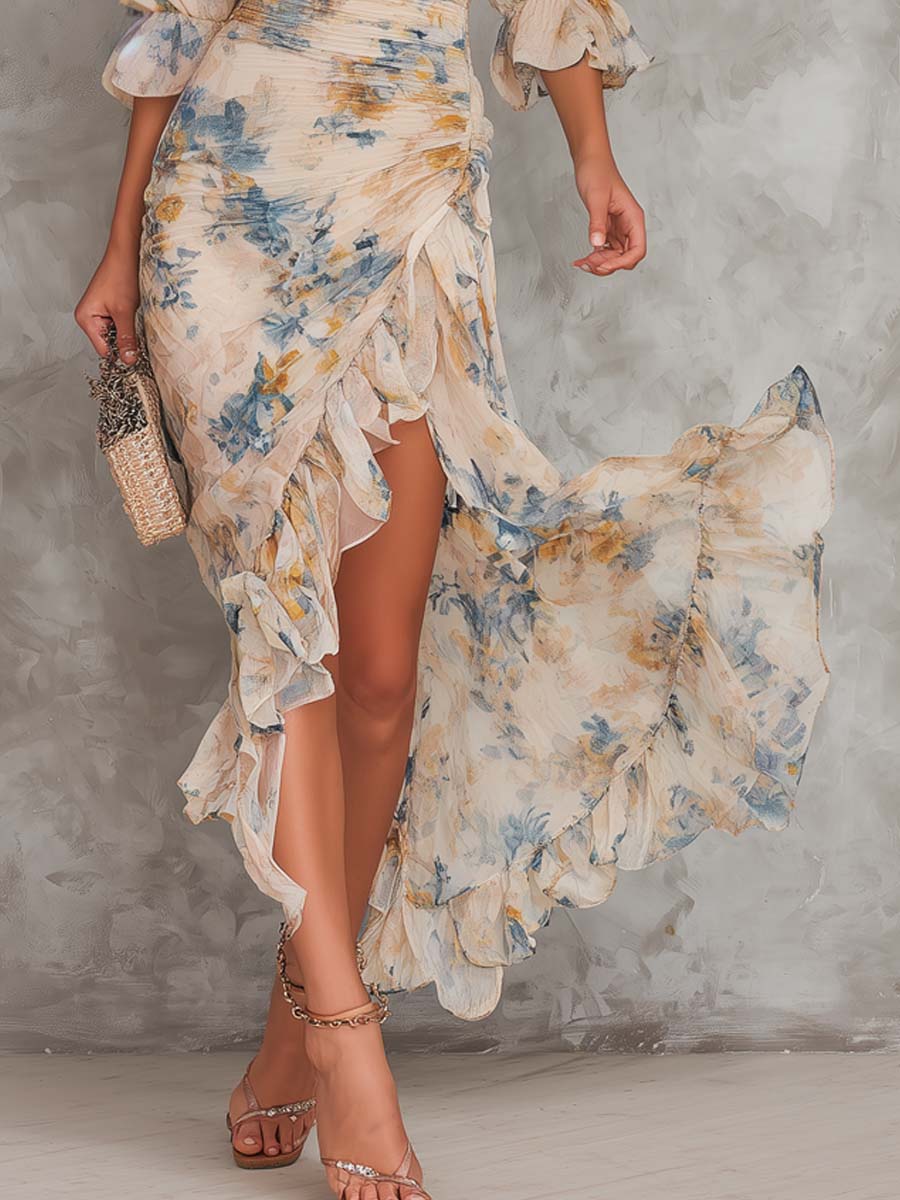 Gabriel Moreno - Vestido Maxi en Chifón Irregular con Estampado Floral y Cuello Alto Beige