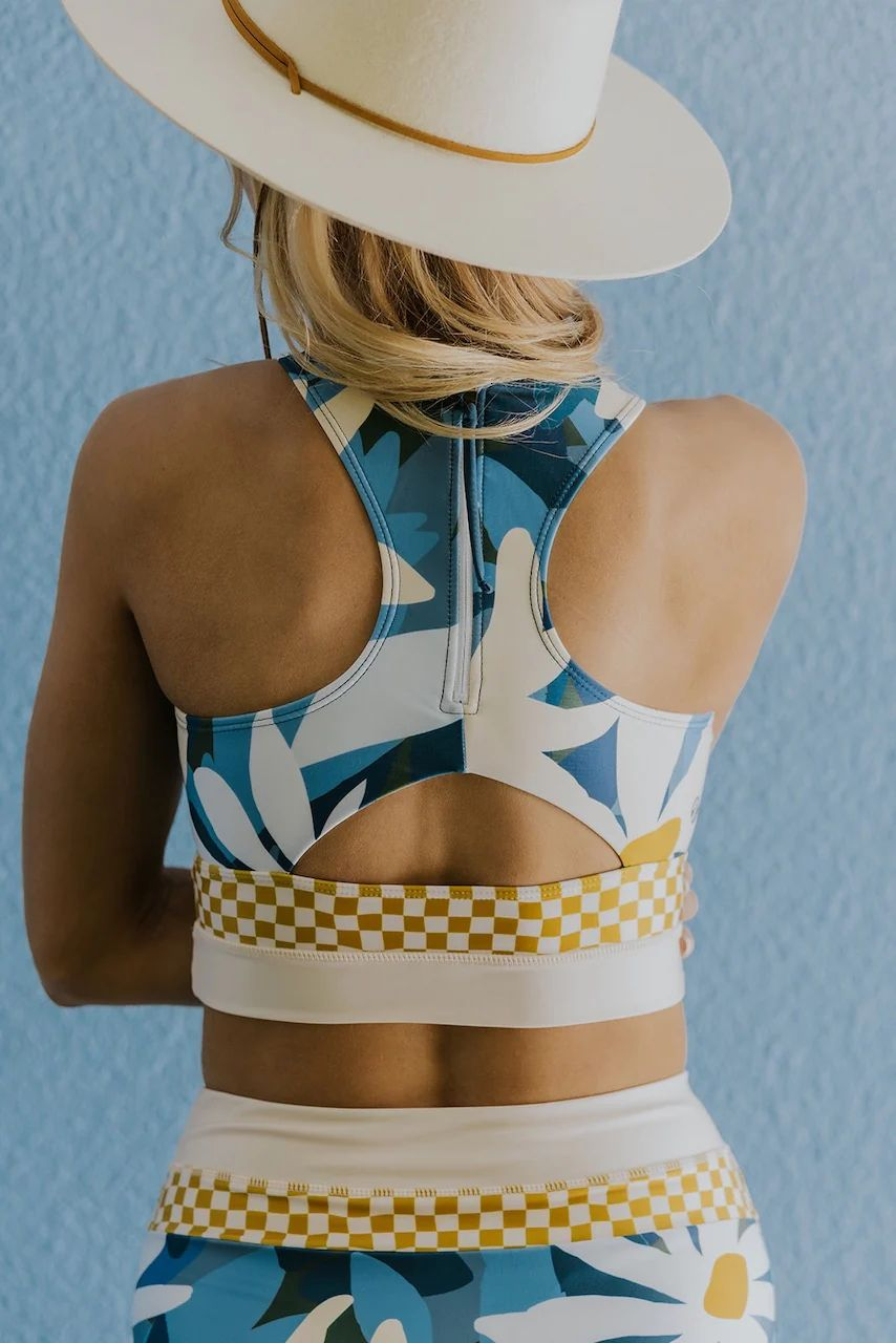 Emoswims - Striped Scoop Neck Sporty Bikini Set