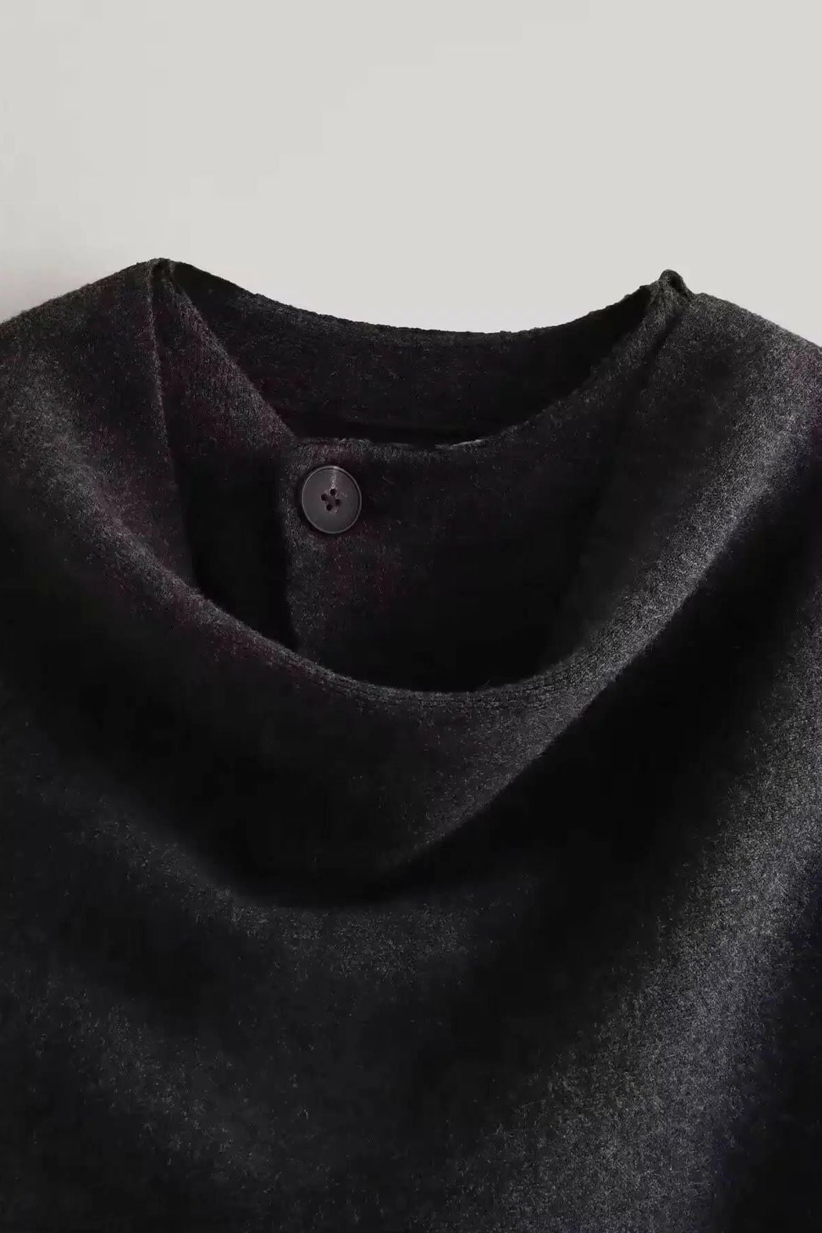 MORENO: elegante chaqueta capa para mujer