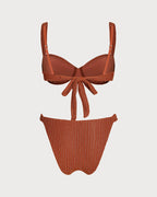 Conjunto de bikini con aros y lentejuelas en color rojo ladrillo