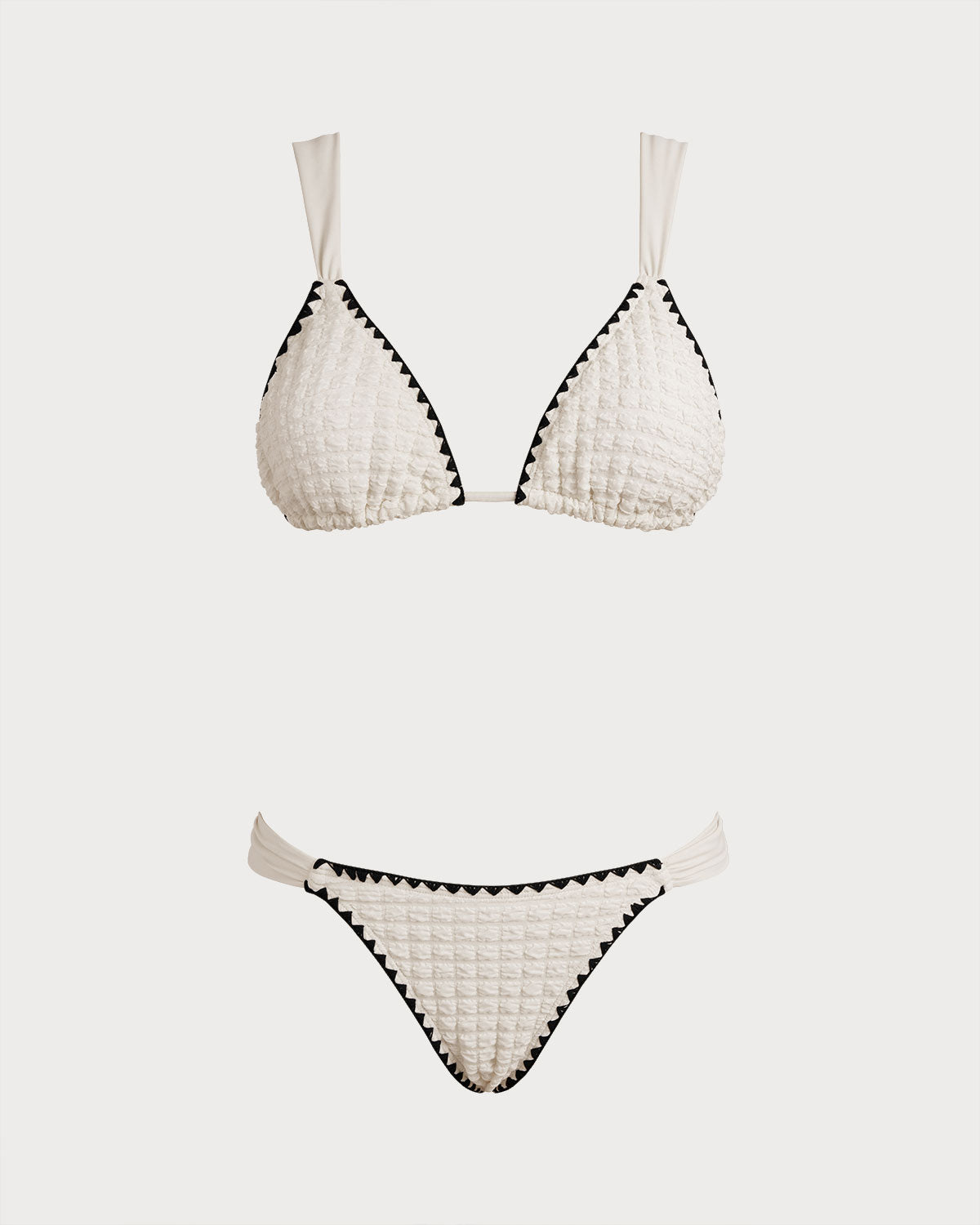 Conjunto de bikini con triángulos en blanco y contraste